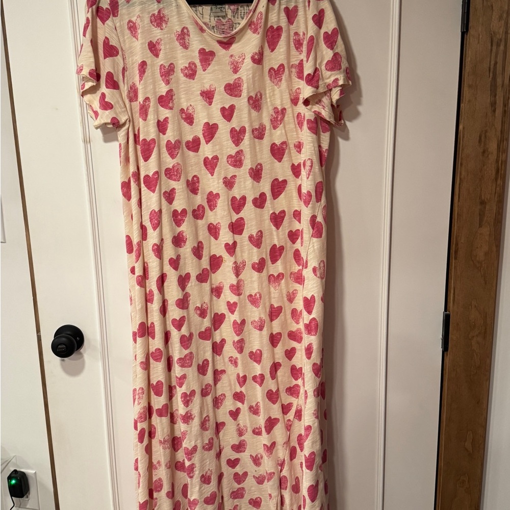 Magnolia Pearl Cream Dress with Pink Heart Print. Worn once - Picture 4 of 4